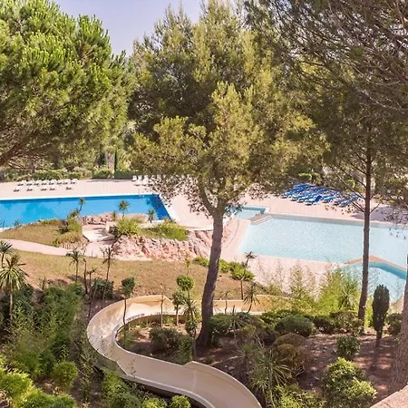 village vacances Cap Esterel-grand appartement vue mer Appartement Saint-Raphaël